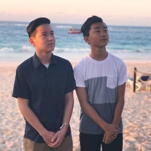 Meet your Posher, Levi